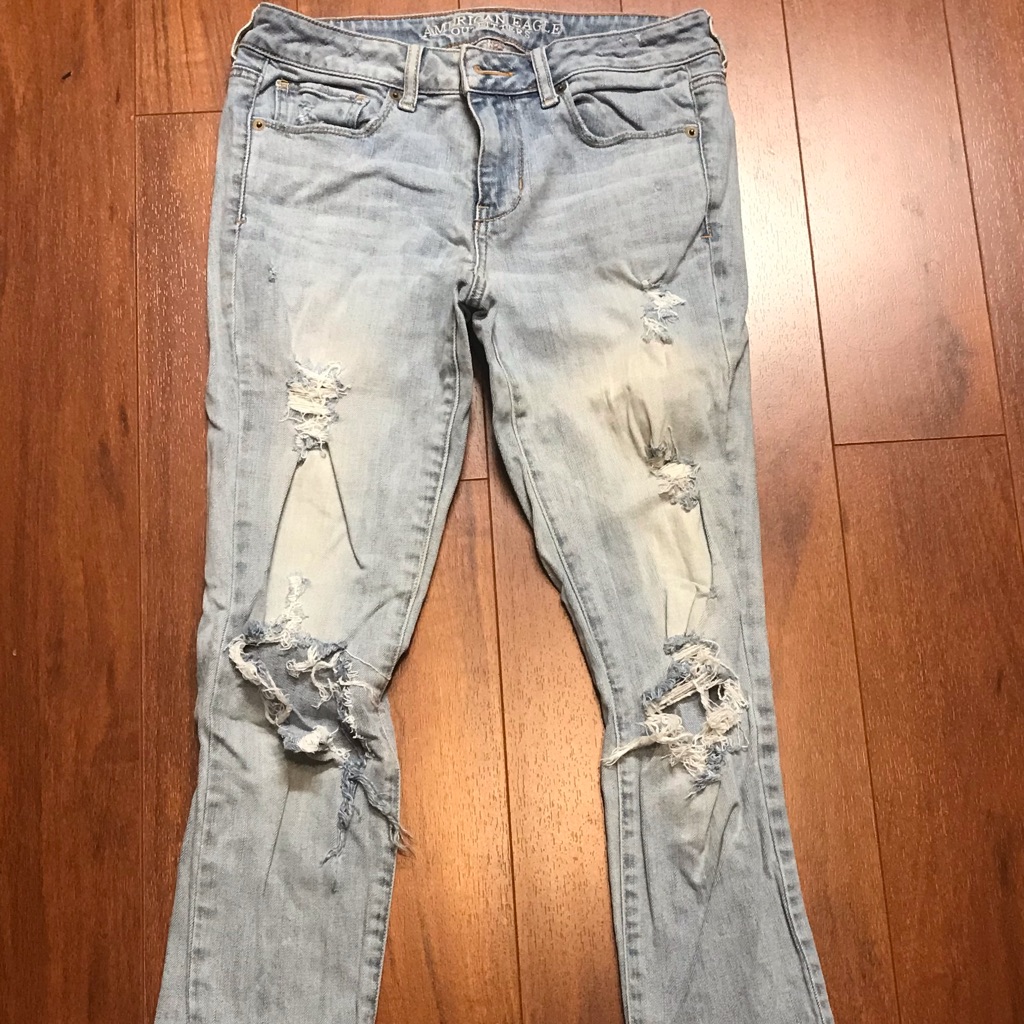 American Eagle Skinny Destroyed Jeans